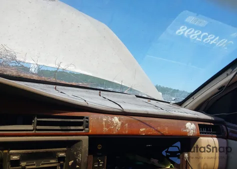 1992 Cadillac Seville from USA, damaged, VIN 1G6KS53B3NU811551